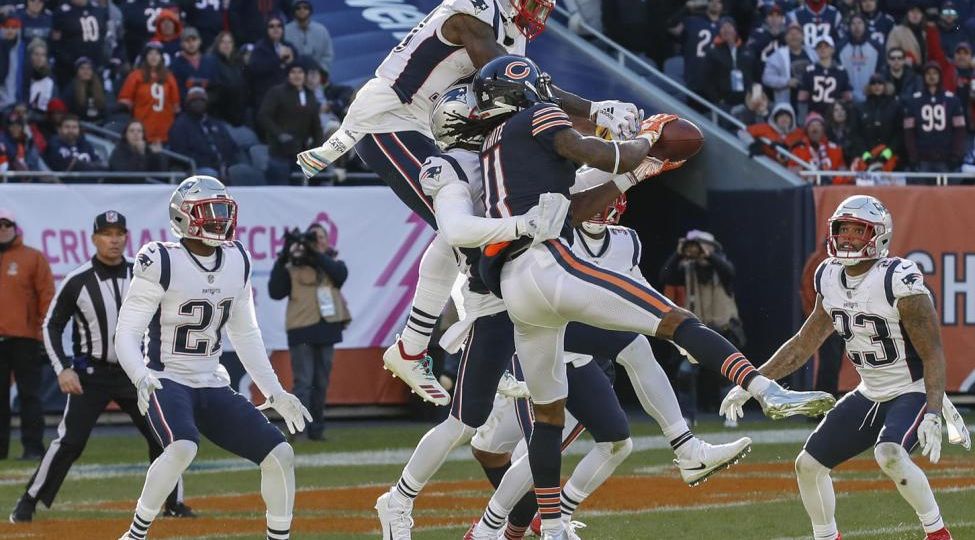 Bears-fall-yard-short-of-game-tying-Hail-Mary-vs-Patriots