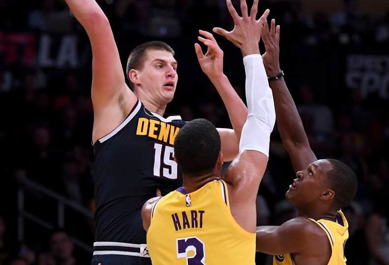 Daily Fantasy Basketball Cores, Pivots, and Strategy: DFS Devil's Advocate (Wednesday, March 6th, 2019)