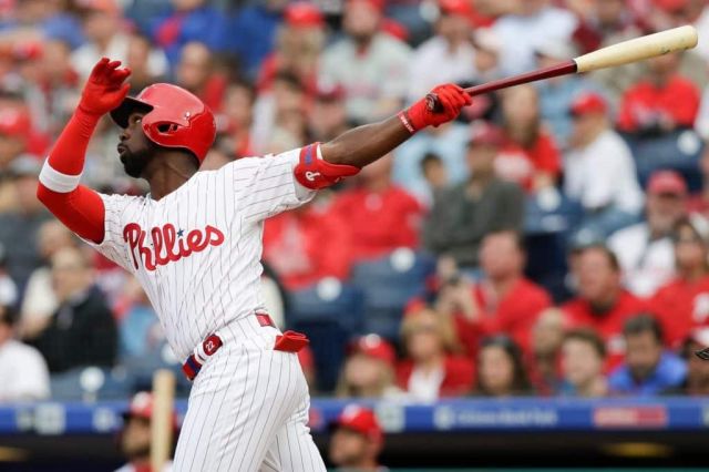 Fantasy Baseball Week 2: Risers and Fallers