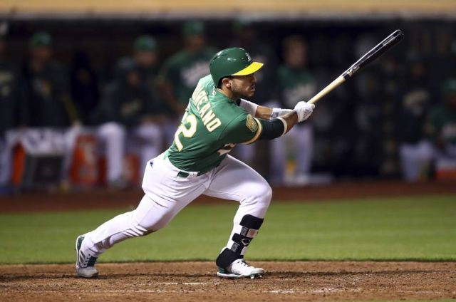Fantasy Baseball Week 18 - Risers and Fallers