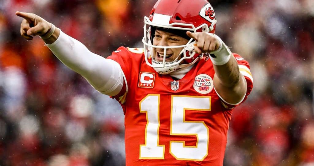 NFL Sunday Night Football DraftKings Showdown Picks: Kansas City Chiefs at Chicago Bears (Dec. 22, 2019)