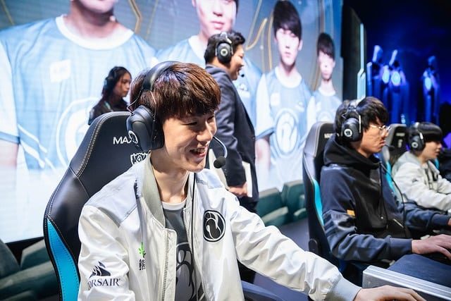 League Of Legends Gambling League Of Legends Gambling