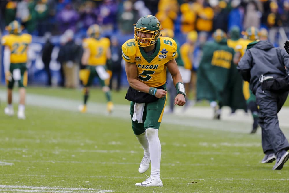 op 25 College Football Quarterbacks for 2020