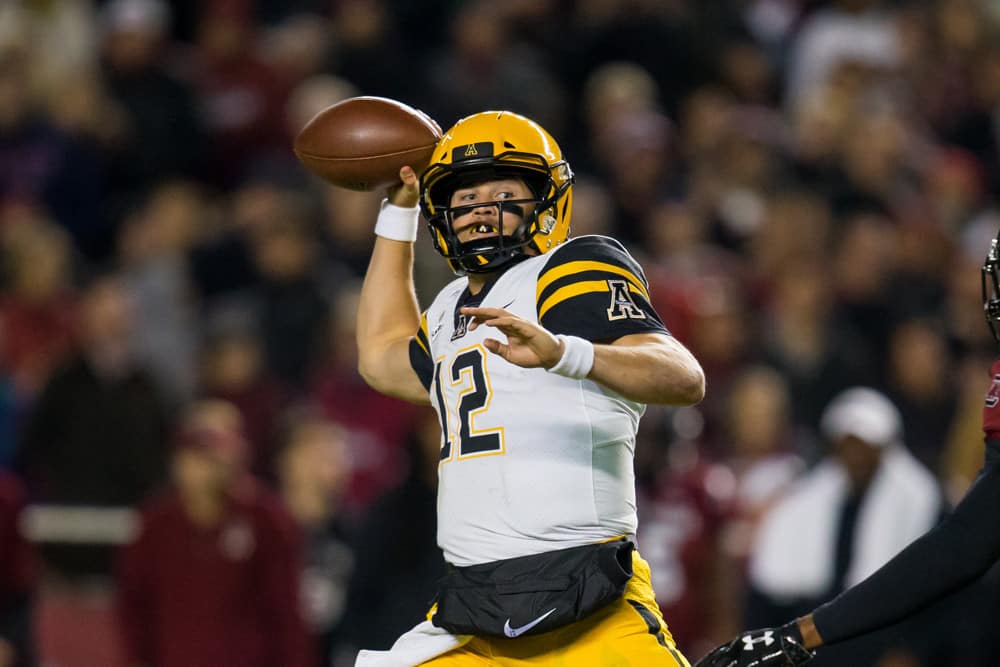 op 25 College Football Quarterbacks for 2020