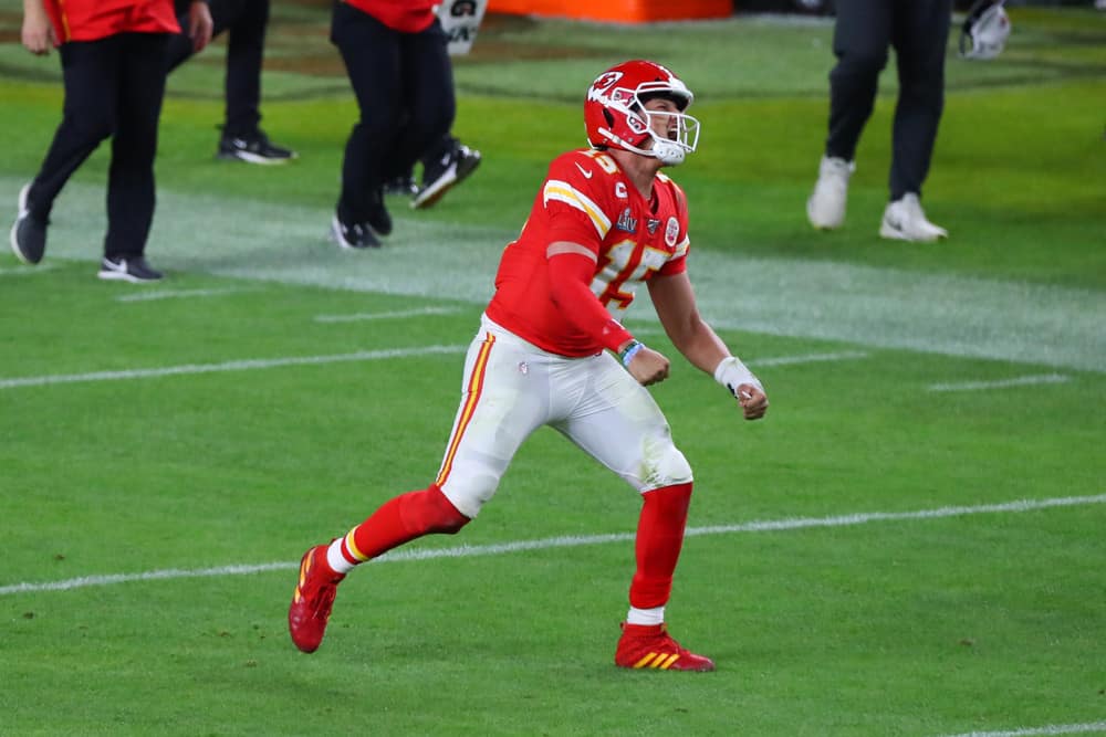 patrick mahomes cashes in