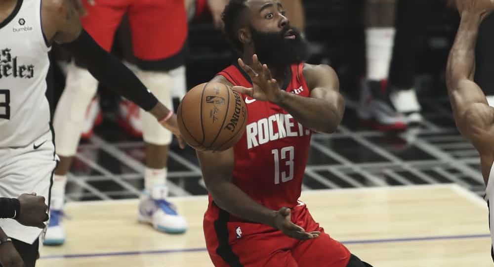NBA Picks for Monday August 17 + Playoffs Round 1 Best Bets | NBA Odds Pod (Ep. 64)