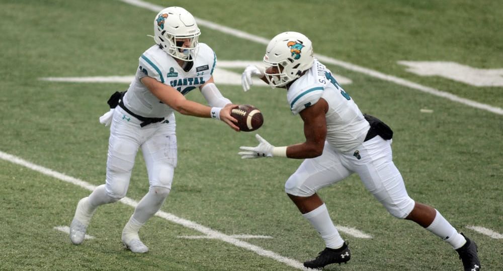 Liberty vs Coastal Carolina Preview | The College Experience (Ep. 413)