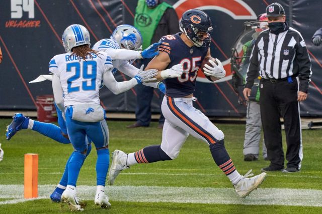 DraftKings Super Wild Card Sunday Showdown Picks