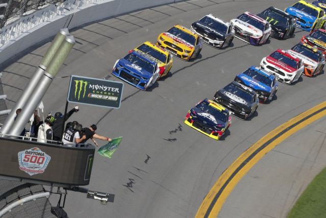 Daytona 500 DFS: NASCAR DraftKings Picks