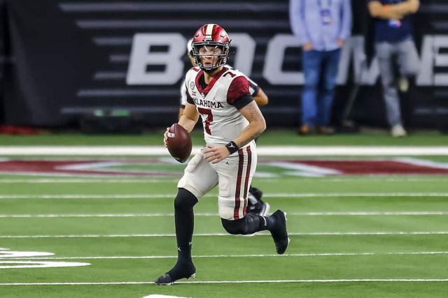 Devy Fantasy Football: Top 20 Quarterback Rankings