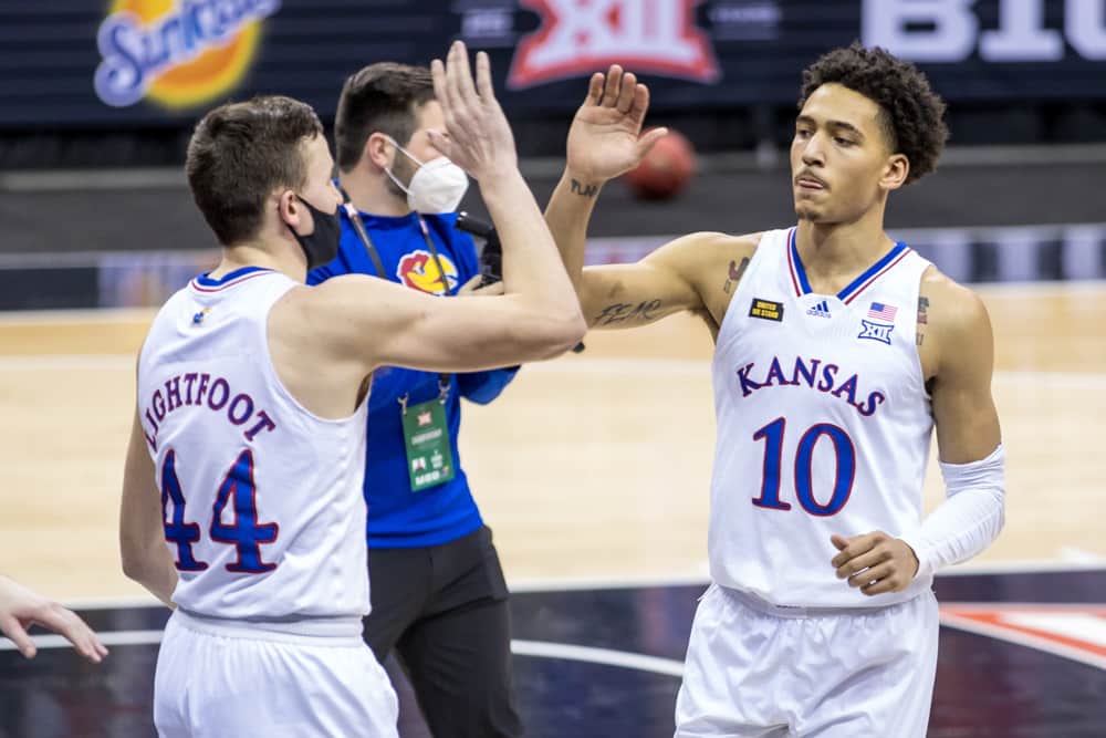 Kansas vs Eastern Washington Preview | The College Experience (Ep. 611)