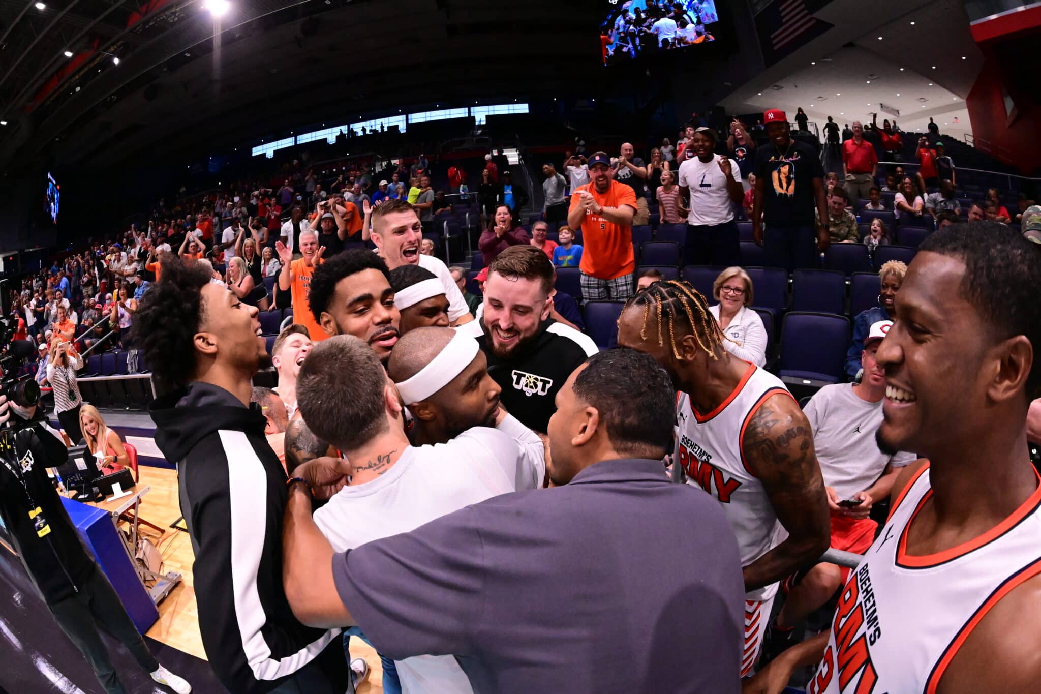 Is gaming a sport. Team 23:00 Карам.