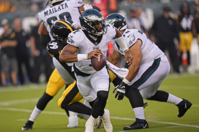 NFC East Predictions & Win Totals (Ep. 1085)