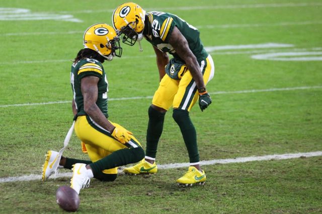 NFL: JAN 16 NFC Divisional Playoff - Rams at Packers