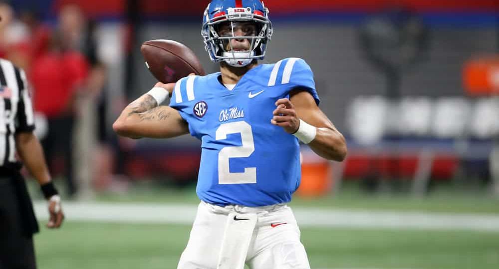 Ole Miss Rebels @ Alabama Crimson Tide Betting Prediction & Preview | The College Football Experience (Ep. 855)