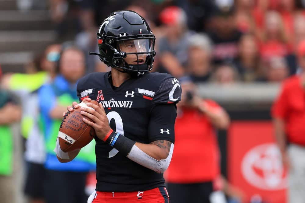 Cincinnati Bearcats @ Notre Dame Fighting Irish Betting Prediction & Preview | The College Football Experience (Ep. 854)