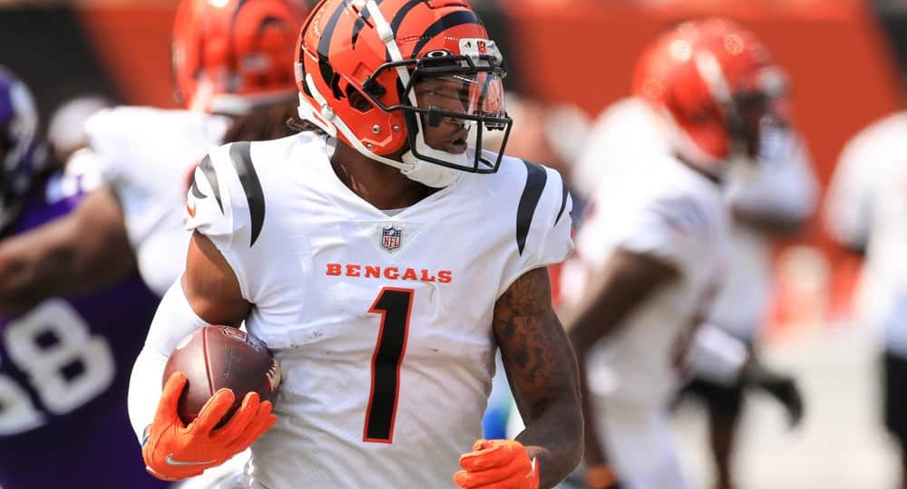 NFL Week 4 Thursday Night Player Props | NFL Propcast (Ep. 11)