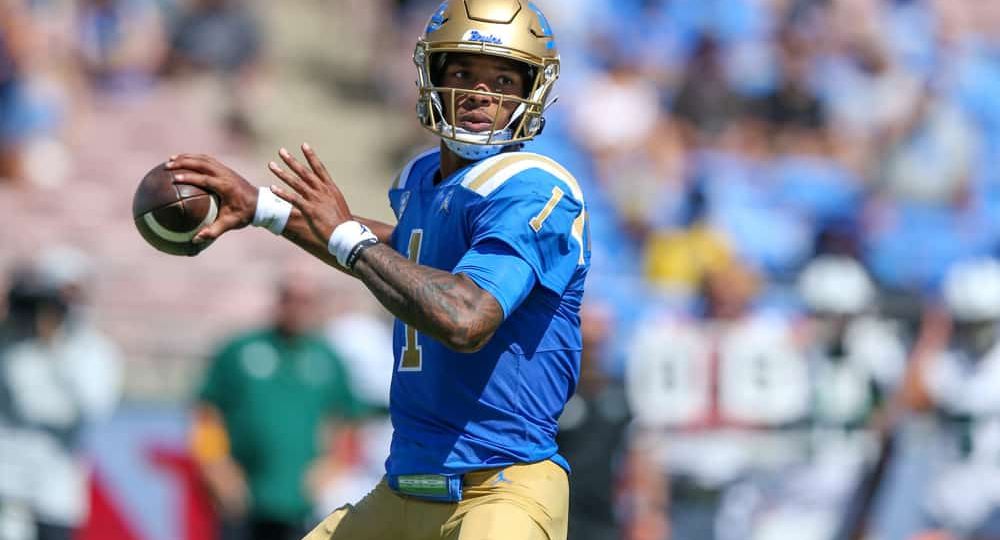 COLLEGE FOOTBALL: AUG 28 Hawaii at UCLA
