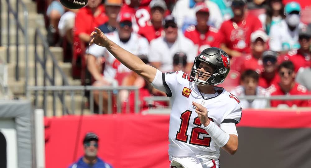 Thursday Night Football Player Prop Bets: Buccaneers vs Eagles
