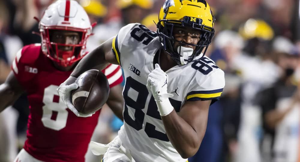 Michigan @ Michigan State Betting Prediction & Preview | The College Football Experience (Ep. 869)