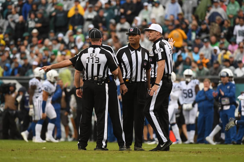 american football referee uniform