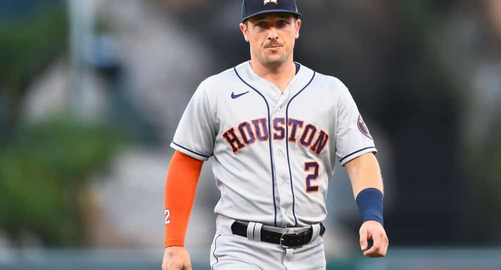 World Series Weekend Recap + Game 6 Betting Picks | MLB Gambling Podcast (Ep. 62)