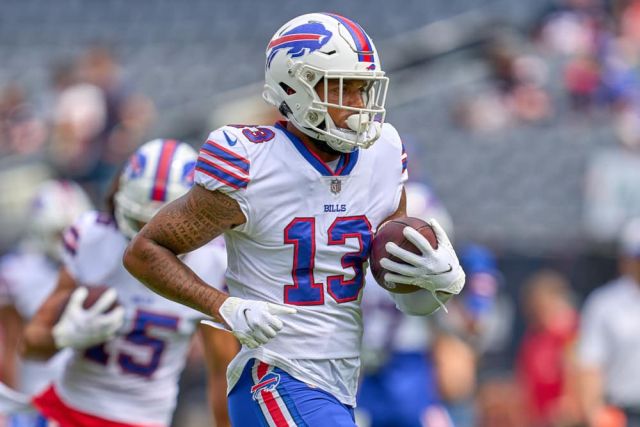 Early Week 16 Waiver Wire Fantasy Football Targets