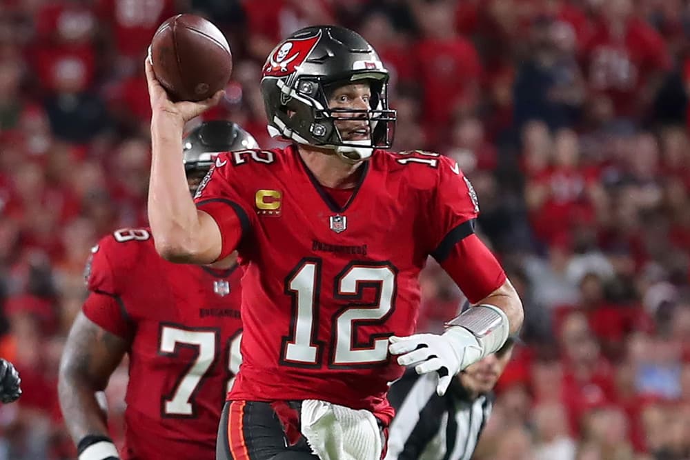 NFL DFS Lineups Week 16