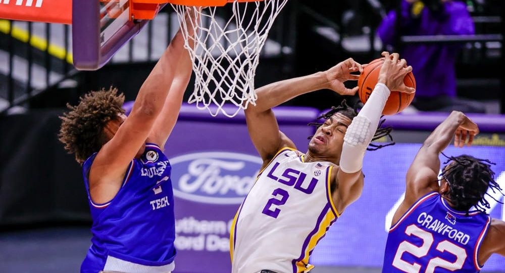 COLLEGE BASKETBALL: DEC 06 Louisiana Tech at LSU