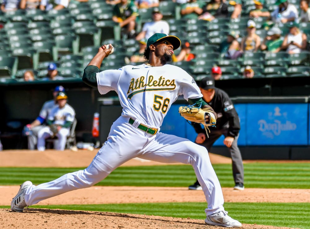 Fantasy Baseball Closer Watch: Best Relief Pitcher Pickups for Saves