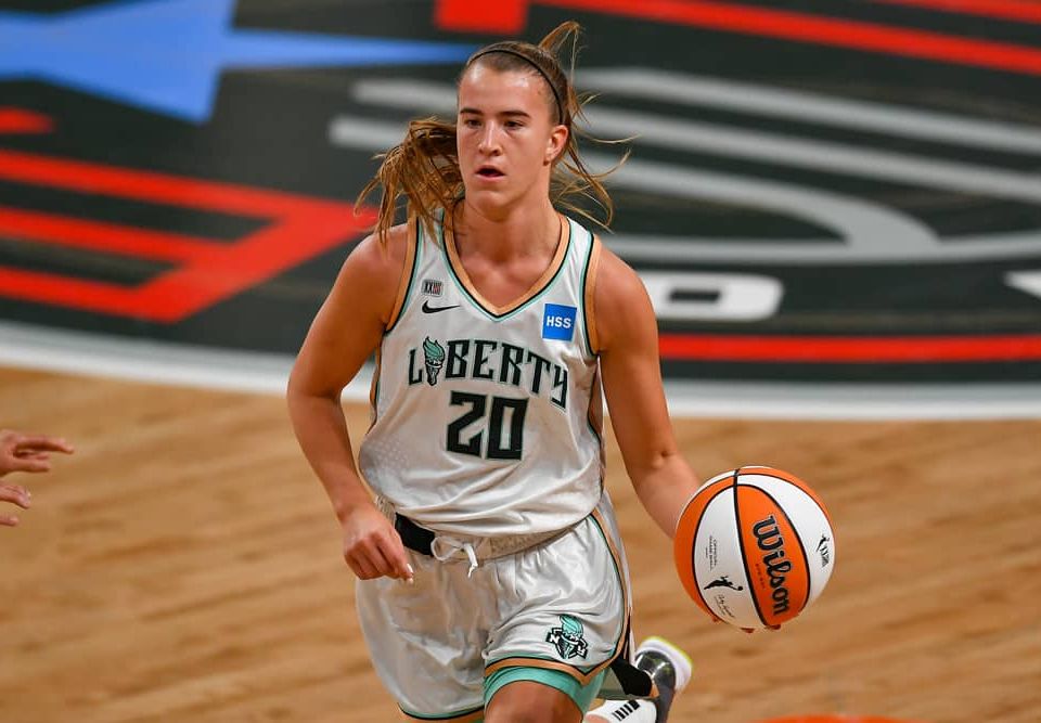 Las Vegas Aces vs. New York Liberty Game 3 Picks – 10/15/23 | WNBA Gambling Podcast (Ep. 95)