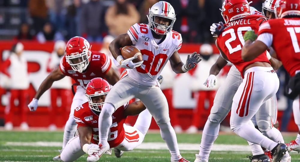 Top 10 Running Backs in MLFB: Major League Football Rosters and Analysis