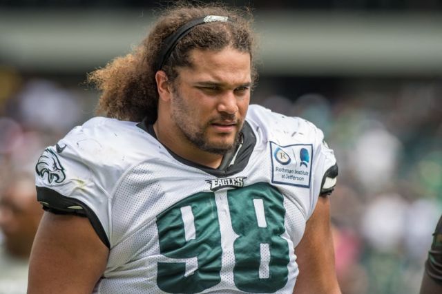 Defensive tackle Elijah Qualls