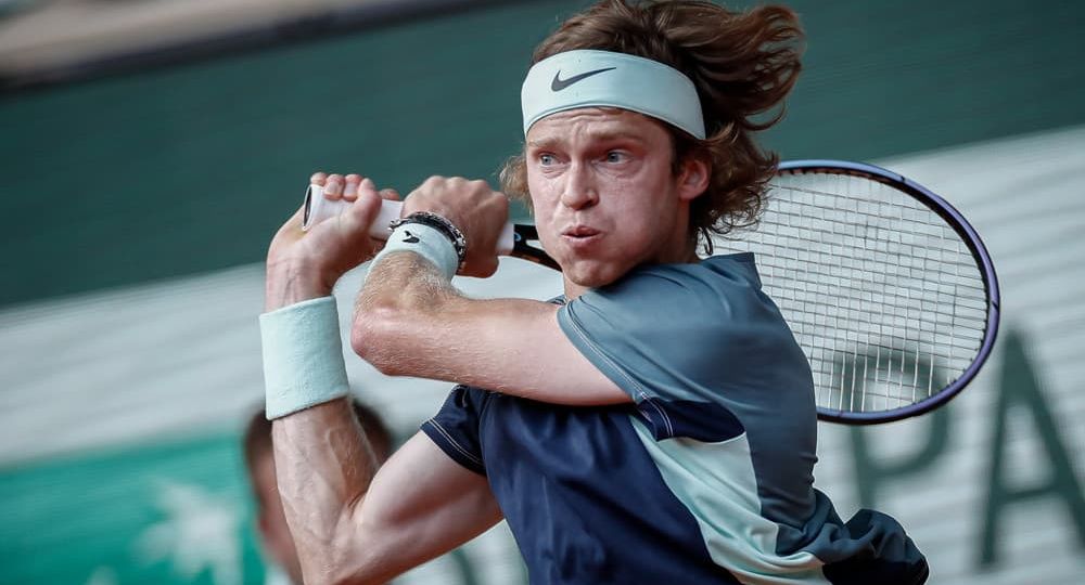 Nitto ATP Finals Picks – Friday, 11/18/22 w/ Stone Labanowitz | Tennis Gambling Podcast (Ep. 41)