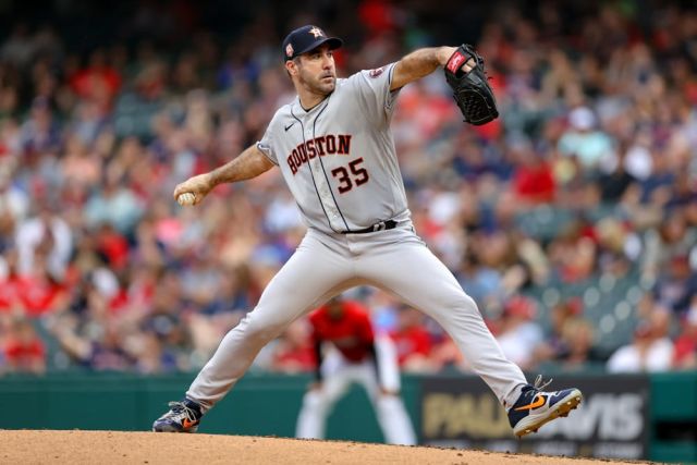 MLB: AUG 04 Astros at Guardians