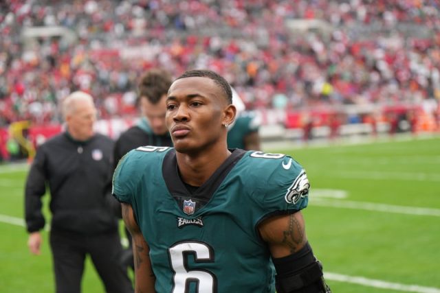 Devonta Smith - NFL: JAN 16 NFC Wild Card - Eagles at Buccaneers