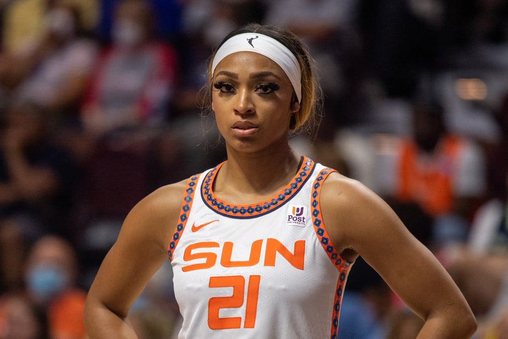 Connecticut Sun vs. Chicago Sky Game 5 Betting Picks – Thursday, September 8th, 2022 | WNBA Gambling Podcast (Ep. 41)