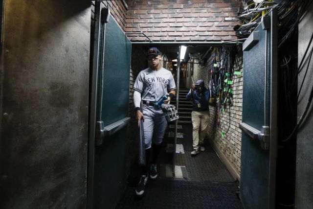 MLB: AUG 28 Yankees at Athletics