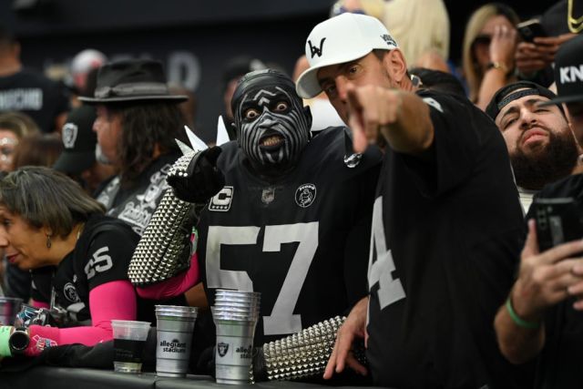 NFL: OCT 23 Texans at Raiders