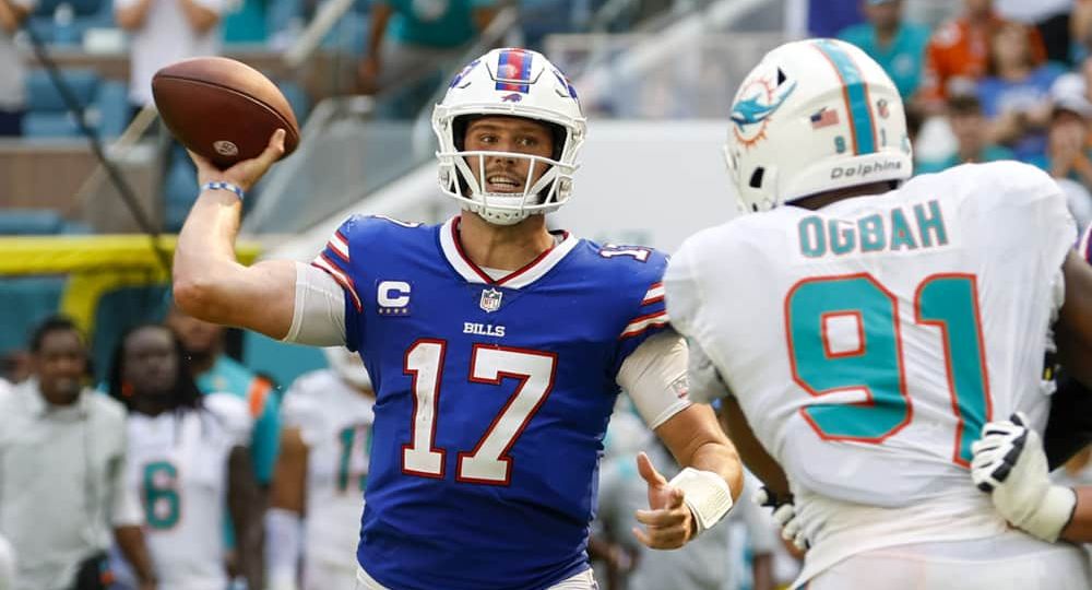 NFL: SEP 25 Bills at Dolphins