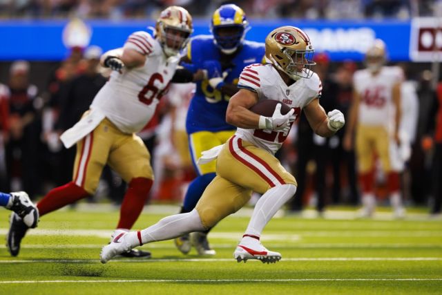 NFL: OCT 30 49ers at Rams