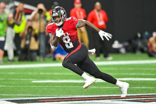 NFL: NOV 20 Bears at Falcons