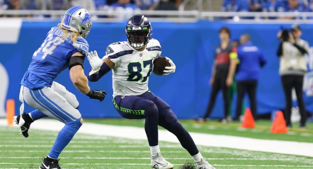 Fantasy Football Week 10 Waiver Wire Targets And FAAB | SGPN Fantasy Football (Ep. 224)