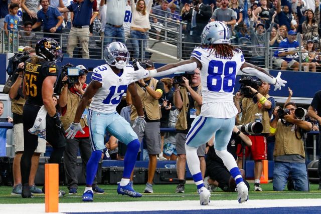 NFL: OCT 02 Commanders at Cowboys