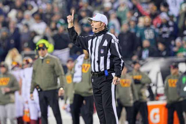 NFL: NOV 14 Commanders at Eagles