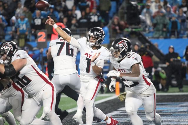 NFL: NOV 10 Falcons at Panthers