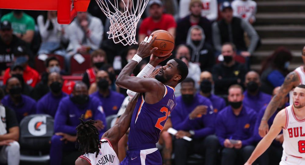 NBA: FEB 07 Suns at Bulls