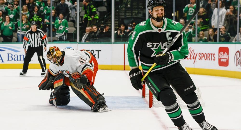 NHL: DEC 01 Ducks at Stars