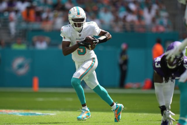 NFL: OCT 16 Vikings at Dolphins