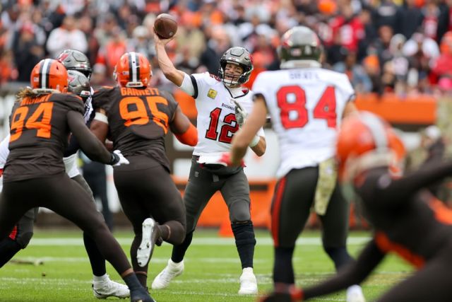 NFL: NOV 27 Buccaneers at Browns